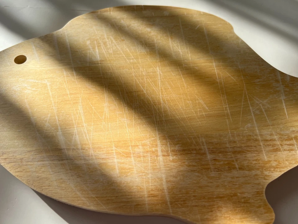 Martha Stewart Collection Fish Shaped Wood Cutting Board/Cheese Board -Y2K - Image 3 of 4