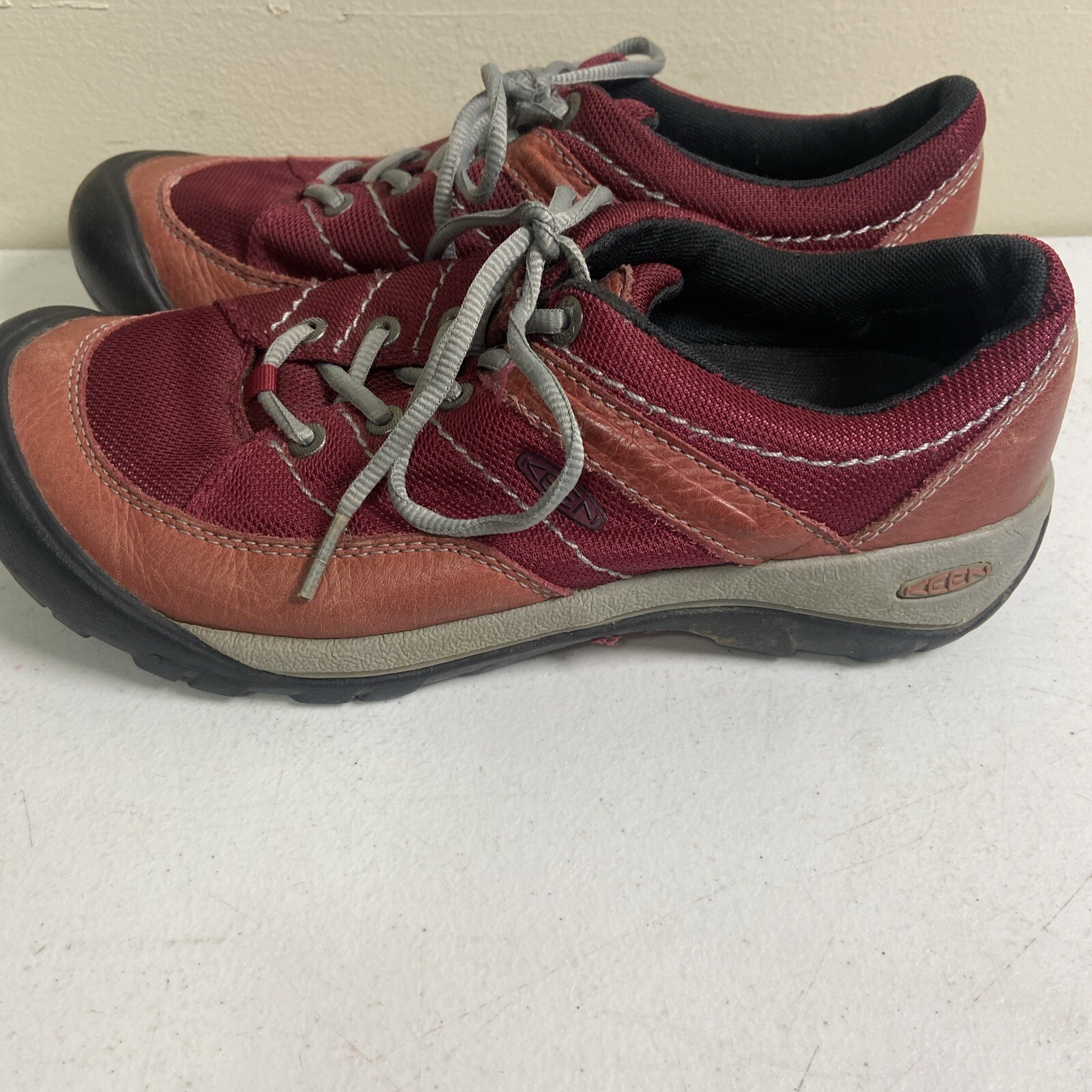 Scarpa da trail KEEN Presidio Oxford sportiva impermeabile scamosciata donna taglia 8 5 rossa