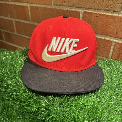 VTG Wool Nike Embroidered Logo Snap-Back Hat Made By Nike Aka Sport Specialist