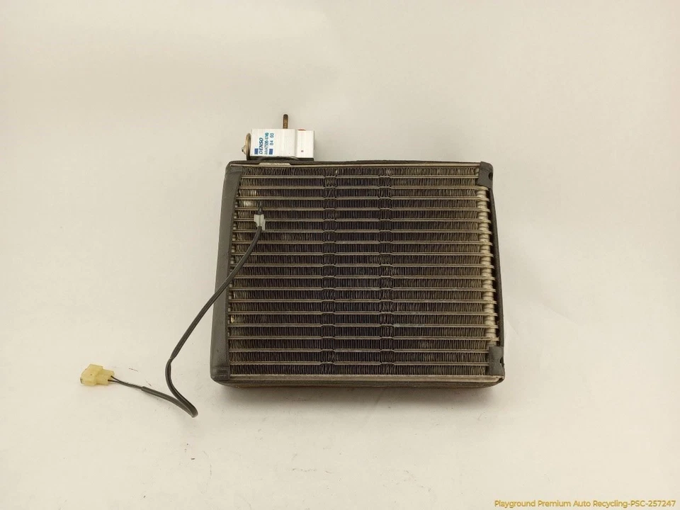 Evaporador de aire acondicionado para aire acondicionado Mitsubishi Eclipse Spyder compatible con 2000-2005 00  Foto 2 de 4