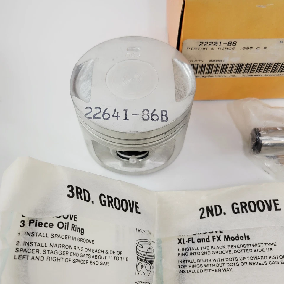 OEM Harley Davidson Piston .005 Ring Assembly Kit NOS 883 Sportster XL 22201-86A - Image 3 of 4