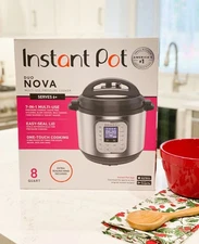 Instant Pot Duo 7-in-1 8 Quart Multi Use Pressure Cooker - Stainless/Black NEW