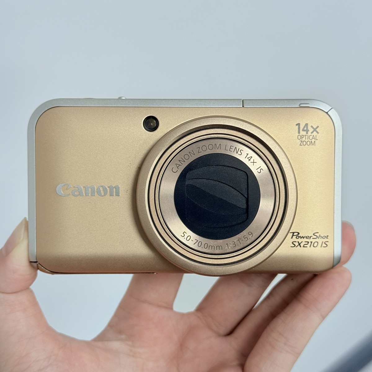 Canon PowerShot SX 210 IS Gold 14.1MP 14x Digital Camera w/Battery