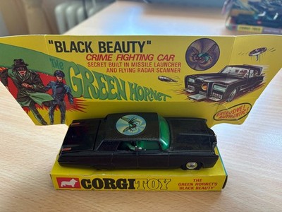 CORGI TOYS Batmobile  green hornet BLACK BEAUTY  1:43 OVP