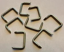 Upholstery Staples 3/4 " Crown, 1/2 " Leg, 30 Loose Staples / Upholstery Repair