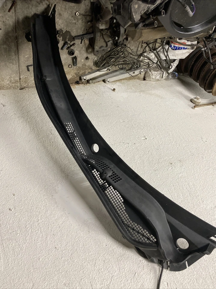 2013 2014 2015 2016 2017 Scion FRS Subaru BRZ Windshield Cowl Trim 91422CA010 - Image 2 of 4