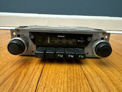 Vintage OEM Nissan Datsun Clarion RN-408U AM & FM Old Car Radio Made In Japan