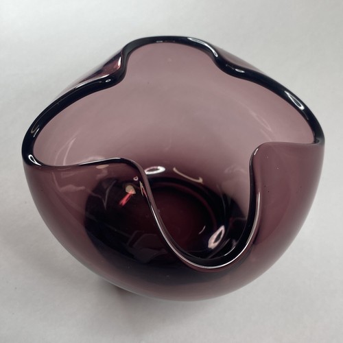 De colección MCM Viking Glass EPIC Amatista Púrpura Rosa Cuenco Cuatro brocas de pulgas lobuladas en fotos - Imagen 3 de 20