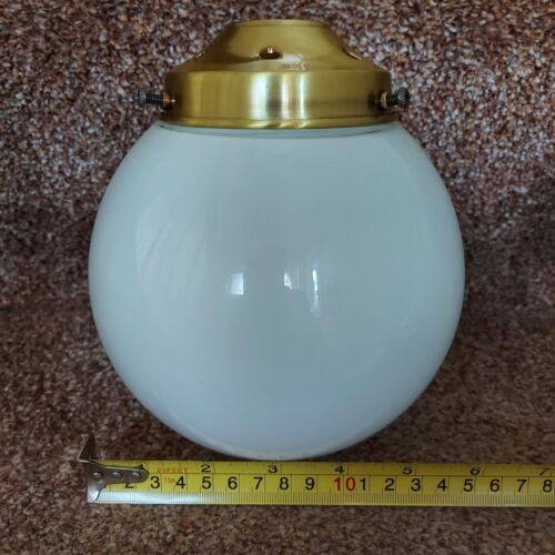 VINTAGE ART DECO OPALINE WHITE GLASS CEILING PENDANT LIGHT SHADE & BRASS GALLERY - Picture 10 of 12