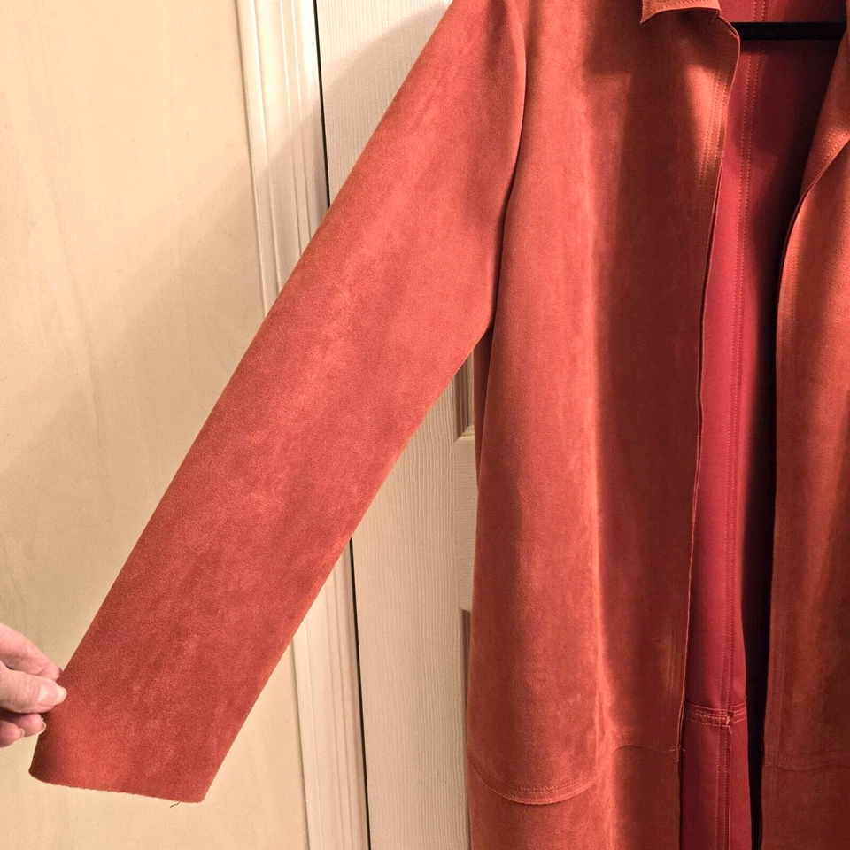 Abrigo Philosophy Imitación Gamuza Cuero Frente Abierto Talla Grande Naranja Quemado Plumero Foto 3 de 4