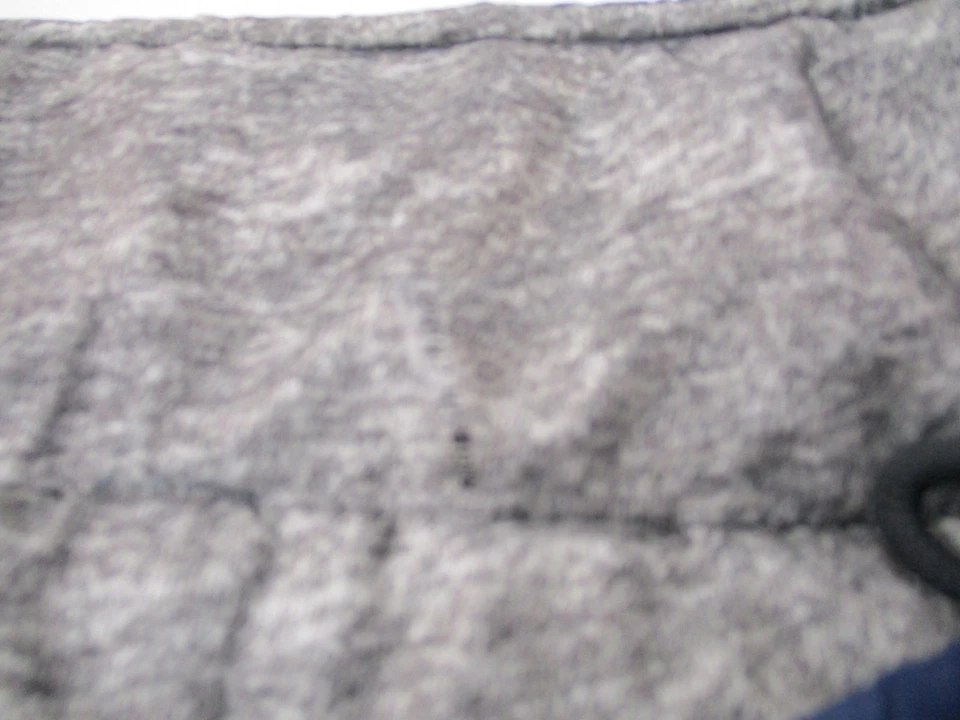 GIII Sports Seattle Seahawks Puffer Vest Mens 2XL Gray NFL Reversible - Image 3 of 4