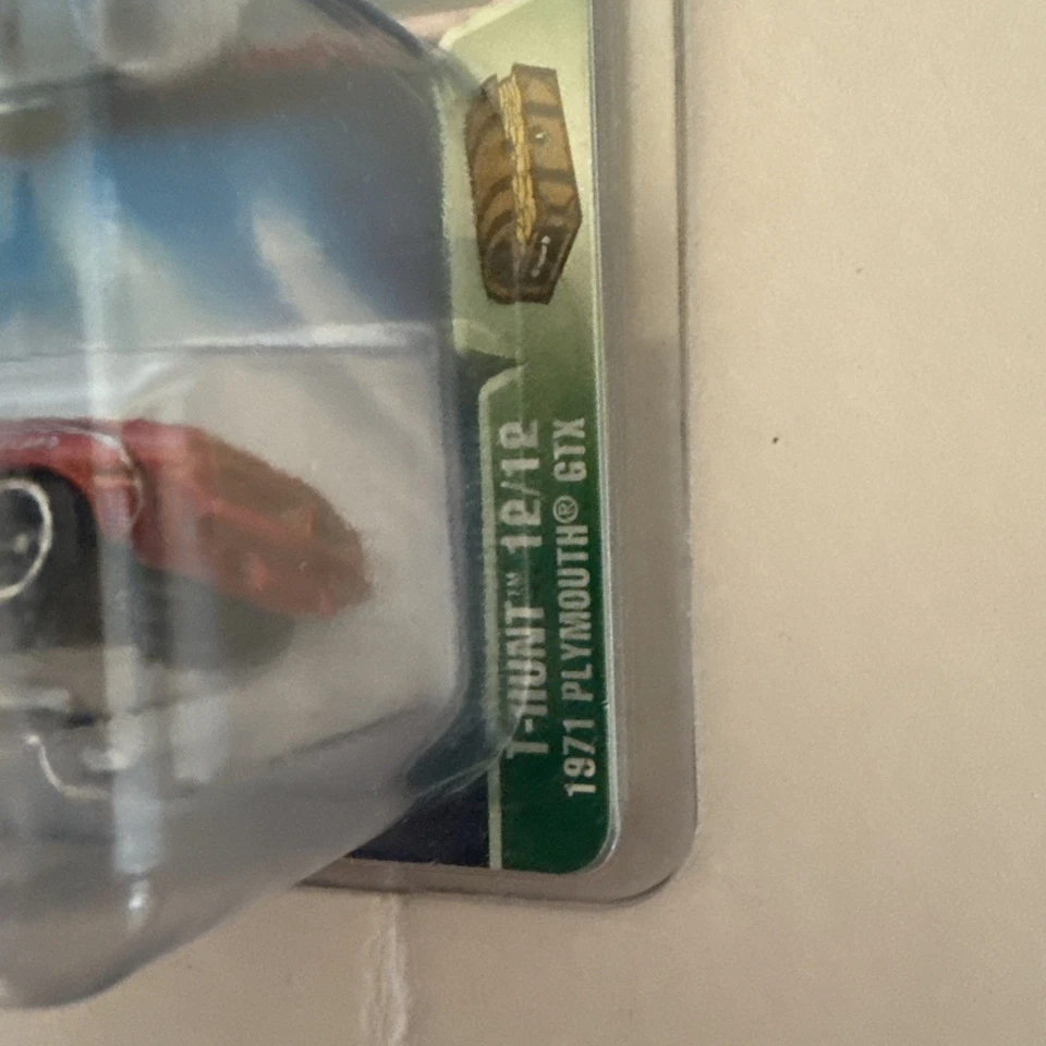 Hot Wheels Treasure Hunt 2003 - Plymouth GTX 1971 "Barracuda" - # 012 Foto 2 de 3