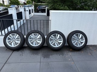 Winterreifen Audi Q5 235/60R18 M S 18 Zoll 5 6 mm Topzustand