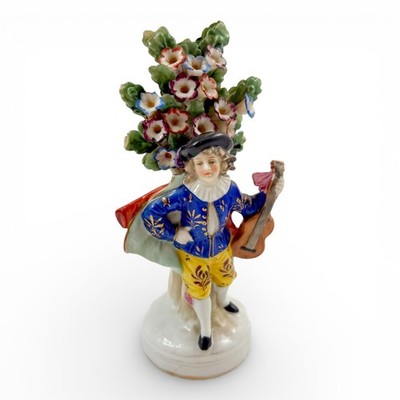 Rokoko Stil Deutsch Porzellan Troubadour Figur mit Blumen Bocage Strämchenhalter