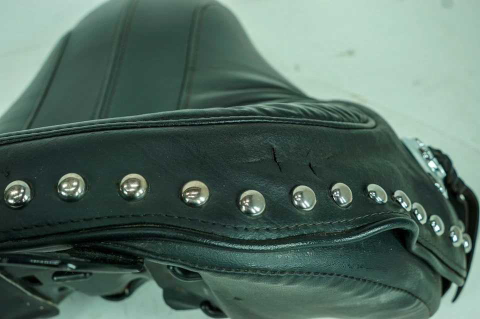 Asiento de conductor clásico Harley Heritage Softail 14 sillín pillón agrietado 1381 Foto 3 de 4