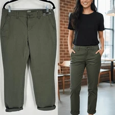 A.n.a NWT Women’s Chino Crop Military Green Flat Front Pants Size 8