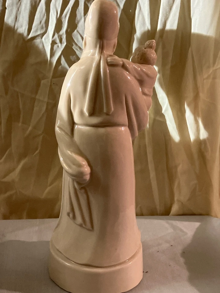 Estatueta de porcelana branca vintage chinesa Blanc de Chine 9” - Imagem 3 de 4