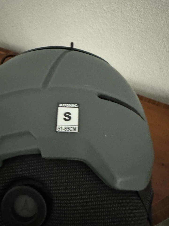 Atomic Skihelm – Größe S (51–55 cm) – Top Zustand - Bild 4 von 4