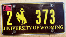 UNIVERSITY OF WYOMING LARAMIE COLLEGE LICENSE PLATE 