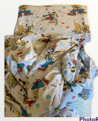 Vtg Disney Flannel Twin Sheet Set Mickey Goofy Pluto Ice Skating Cotton