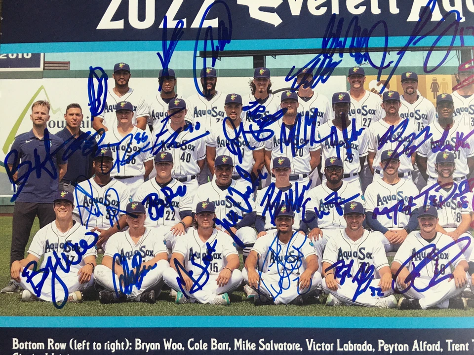 "Póster del equipo Everett Aquasox 2022 firmado 8,5x11"" foto afiliado automático de los Marineros" Foto 2 de 4