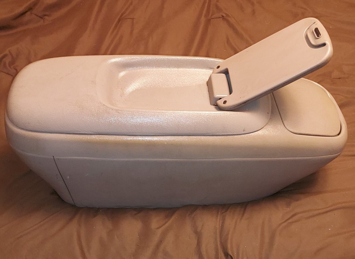 95-96-97-98 CHEVY SUBURBAN SILVERADO SIERRA TAHOE YUKON FLOOR
