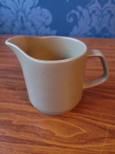 6 x Maidstone Cups & Saucers with Milk Jug & Sugar Pot - Picture 7 of 9