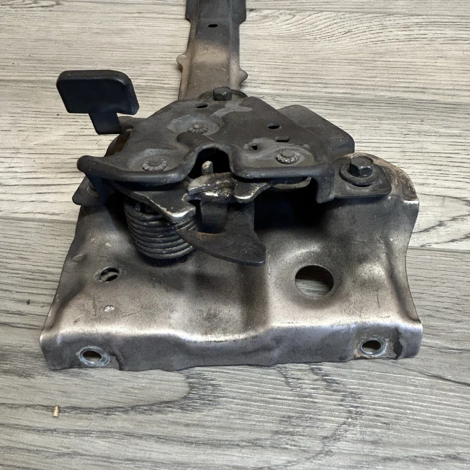 Honda Accord LXi 1988 cupé capó pestillo conjunto Foto 2 de 4