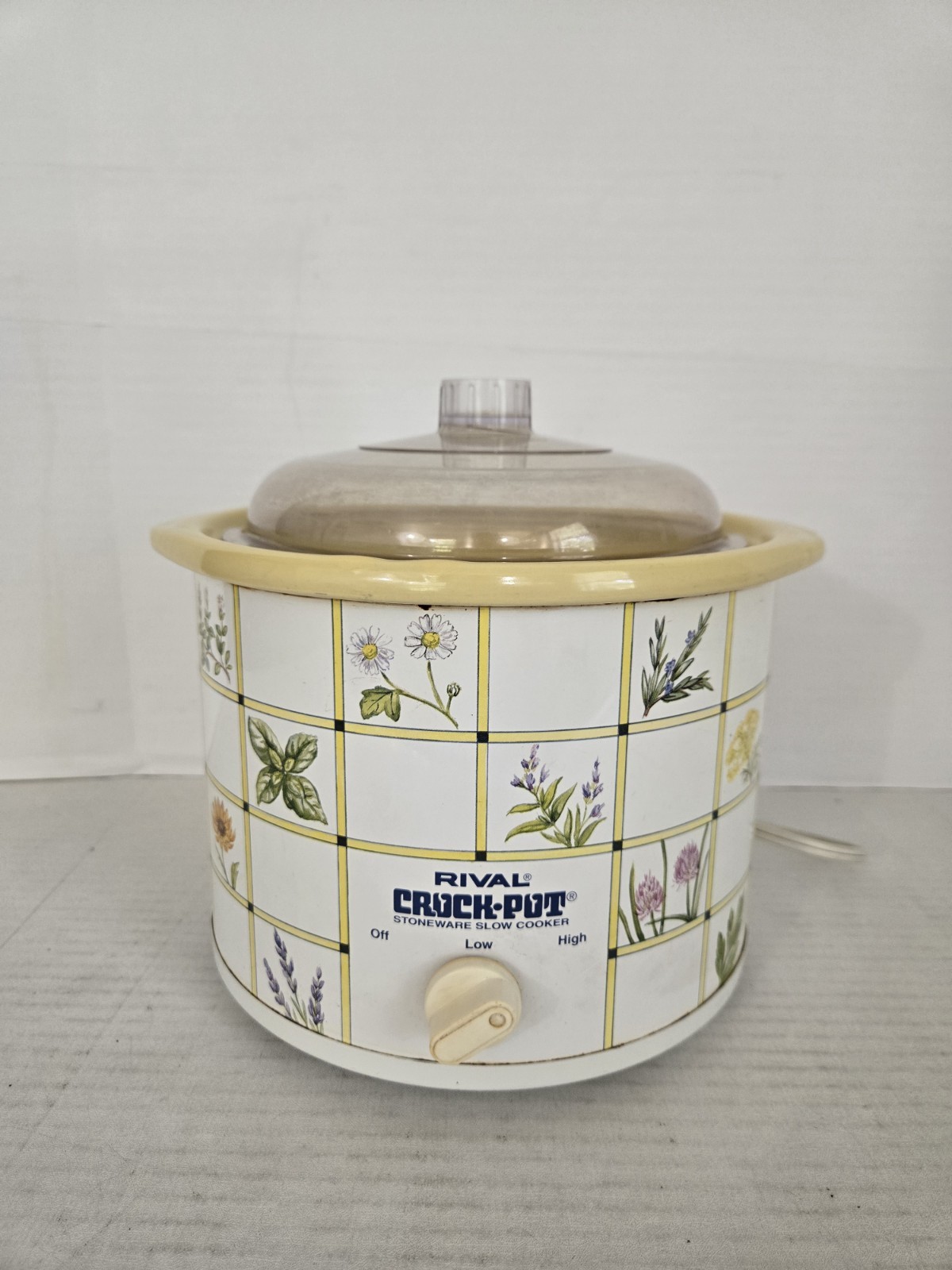 Rival Crock Pot Slow Cooker 3120 Yellow Sunflower 2.5 Quart Tested FREE SHIPPING