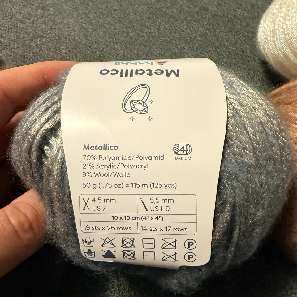 Juego de hilos Hobbii Metallico mediano 4 nuevo con etiquetas Foto 4 de 4