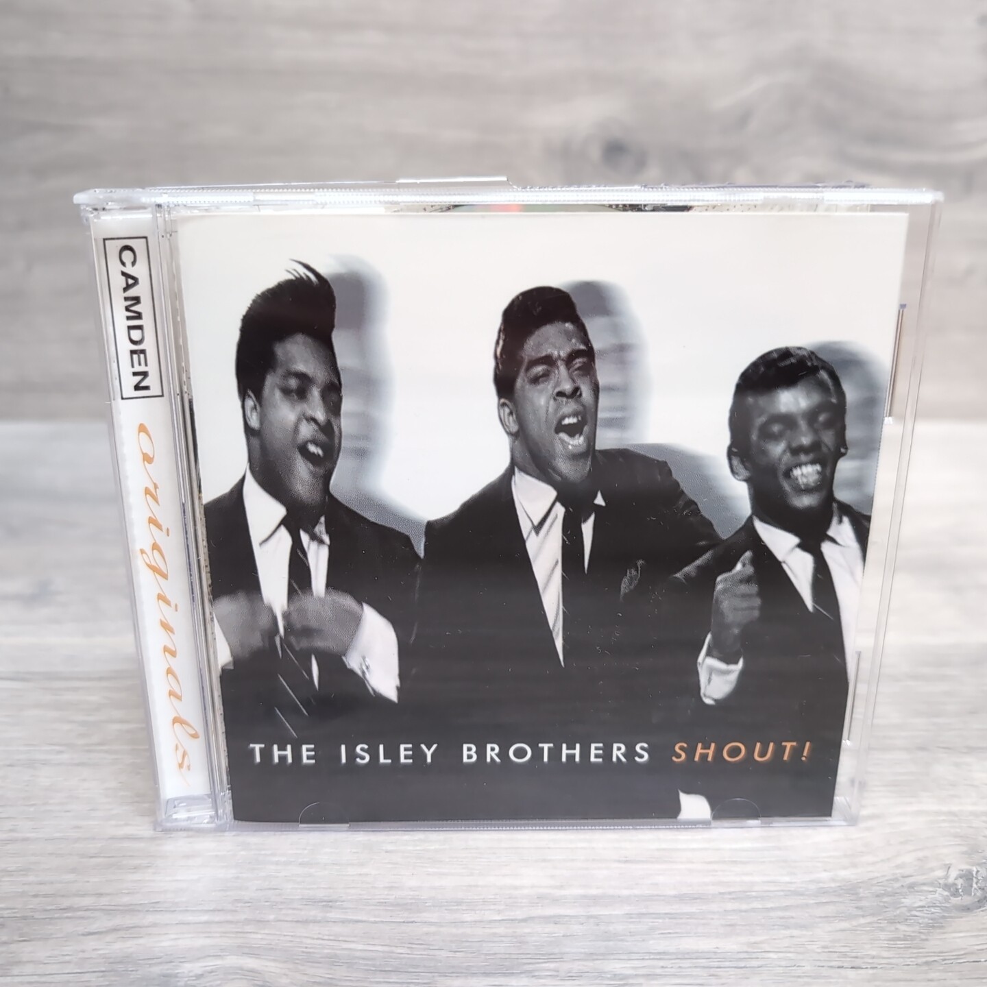 The Isley Brothers - Shout! - CD Album - 1998 BMG Records - Very Good Condition