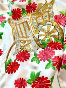 Vintage Japanese Silk Uchikake Wedding Kimono Embroidered Goshoguruma Floral