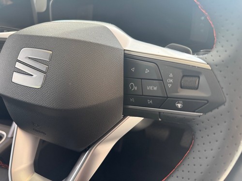 2025 SEAT Leon 1.5 e-Hybrid FR Sport 5dr DSG [DAP] Estate Petrol Parallel PHEV A - Picture 5 of 24