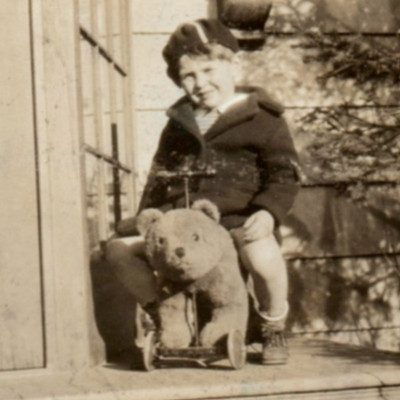 Knickerbocker Teddy Bear Ride On Toy Photograph