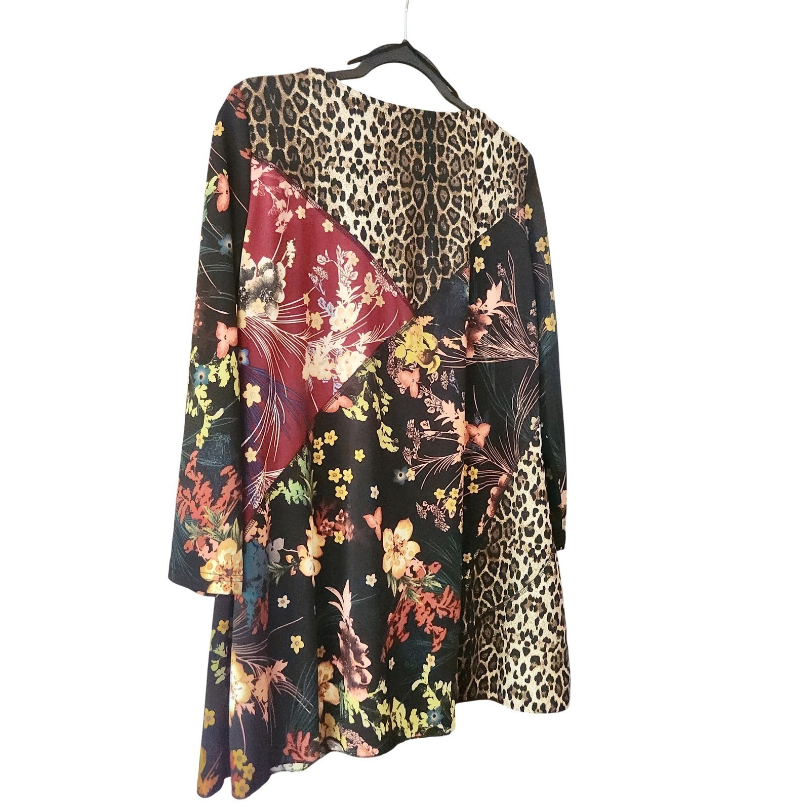 CALESSA Patchwork Tunic Top size Medium Boho Flor… - image 9