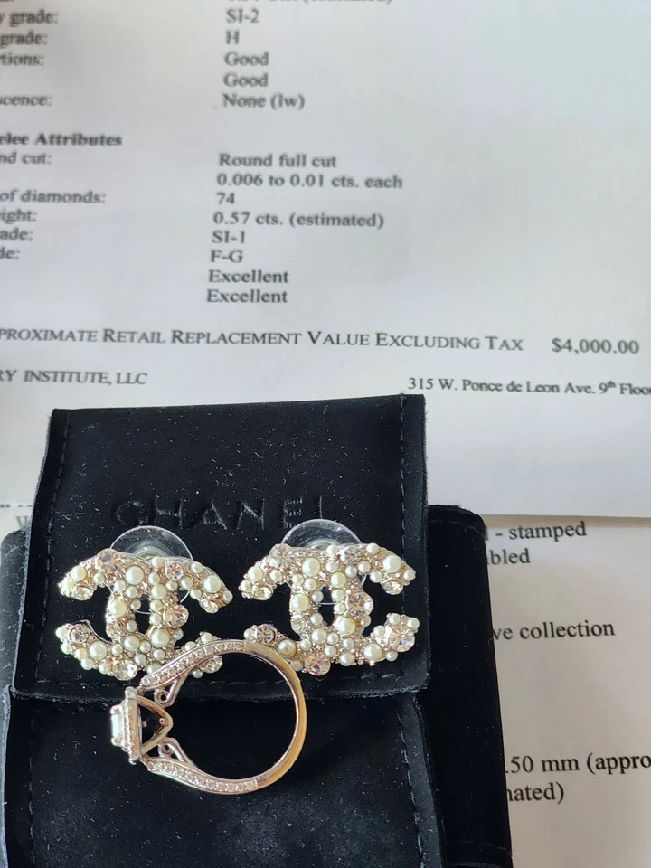 Colección Vera Wang LOVE Peso Total Diamante 1.08 cts Corte Princesa Valor $4000 Foto 2 de 4