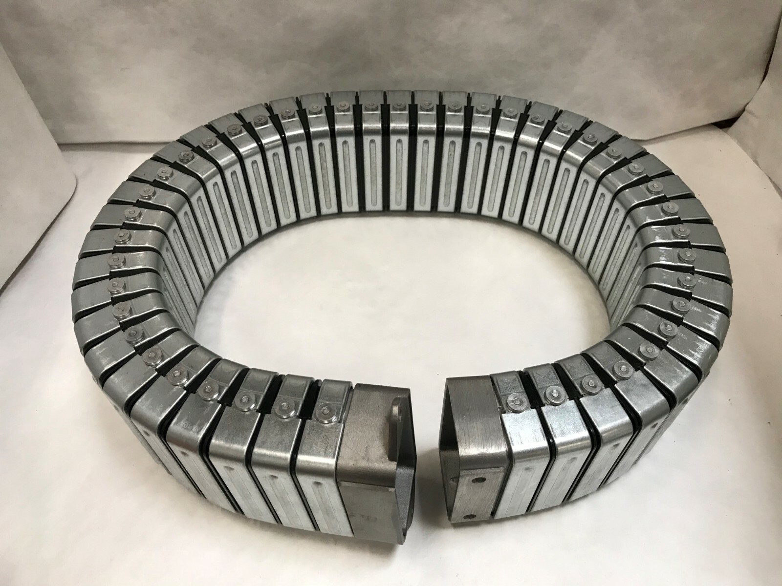 TSUBAKI TKF085, 3FT Flexible Cable Carrier Drag Chain eBay