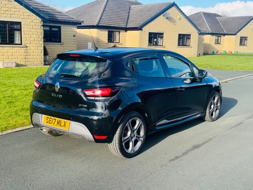 2017 Renault Clio Dynamique S Nav + GT Line Pack- 1.5 DCI Diesel 90 BHP Black - Picture 5 of 20