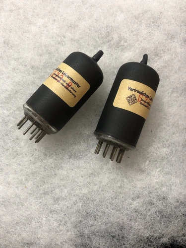 Telefunken G73-R ECC82 12AU7 ECC802S Black Coated Glass, NOS Matched Pair