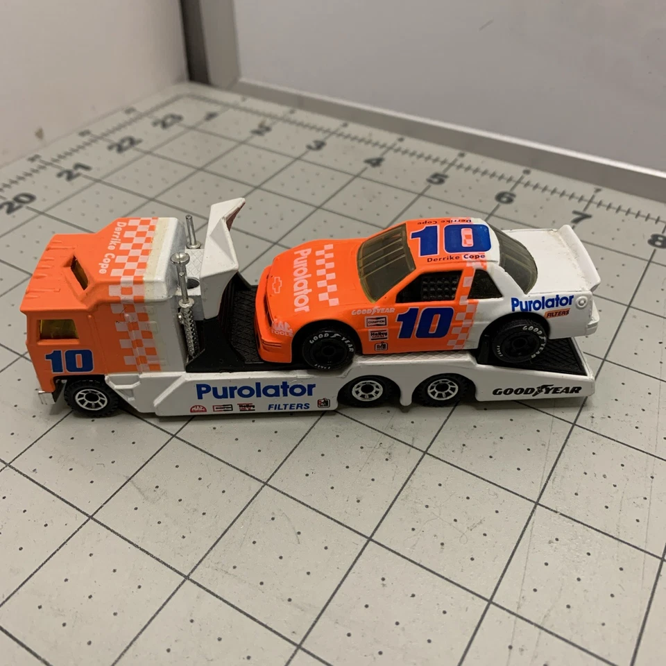 #10 Derrike Cope 1/66, 1/90 Purolator Chevrolet Lumina Team Convoy - Image 3 of 4