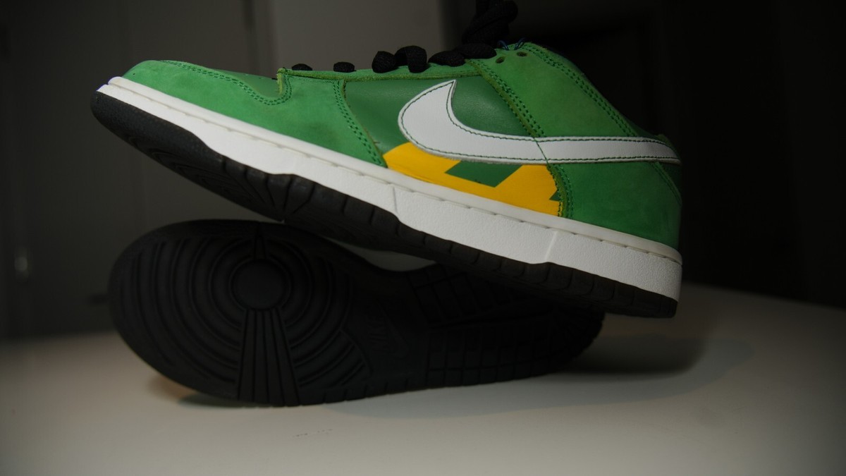 Size 9 - Nike Dunk Pro SB Low Taxi Series / Tokyo for sale