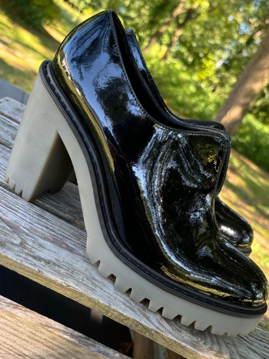 DR DOC MARTENS “Cordelia” (11) Black Patent Leather Heels DR DOC MARTENS “Cordelia” (11) Black Patent Leather Heels