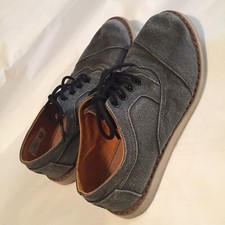 Womens Toms Lace Up Shoe Gray  Size 3 Casual