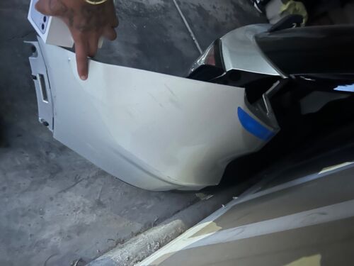 2013-2016 FORD ESCAPE SE TAILGATE LIFTGATE BACK DOOR & GLASS & TAILLIGHT OEM - Picture 5 of 6