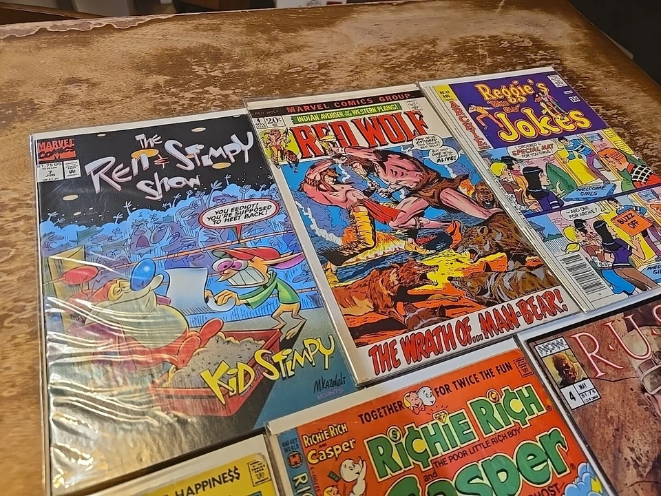 VINTAGE Comics RICHIE RICH - CASPER #36 RUST Ren And Stimpy Red Wolf Reggie's - Image 2 of 4