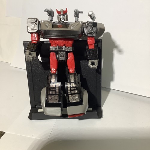 Transformers WFC Seige Netflix BlueStreak Walmart Deluxe Class Figure New MISB