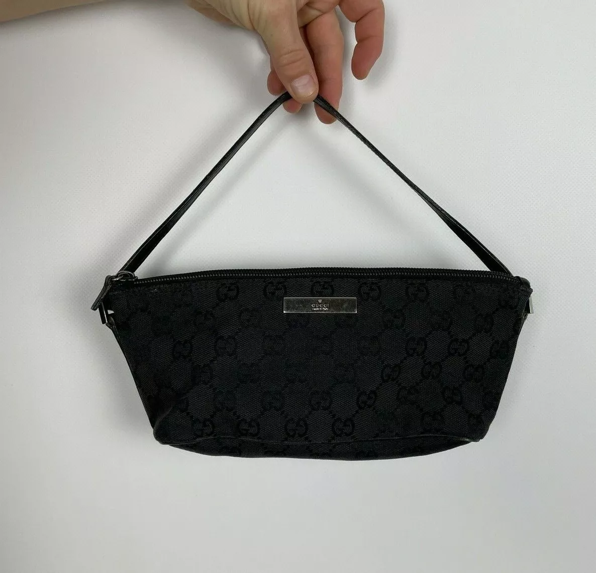 Gucci Black Monogram Canvas Pochette Shoulder Bag - Gucci