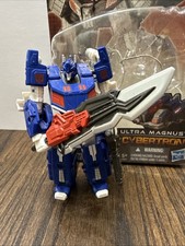 Transformers Generations Fall of Cybertron Ultra Magnus Deluxe Action Figure