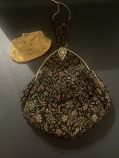 Vintage 1950s Floral Brocade Evening Bag w/ Metal Frame gold lining coin purse