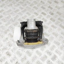 VOLVO V60 MK2 225, 227 Right Side Engine Mount 32298661 33377804
